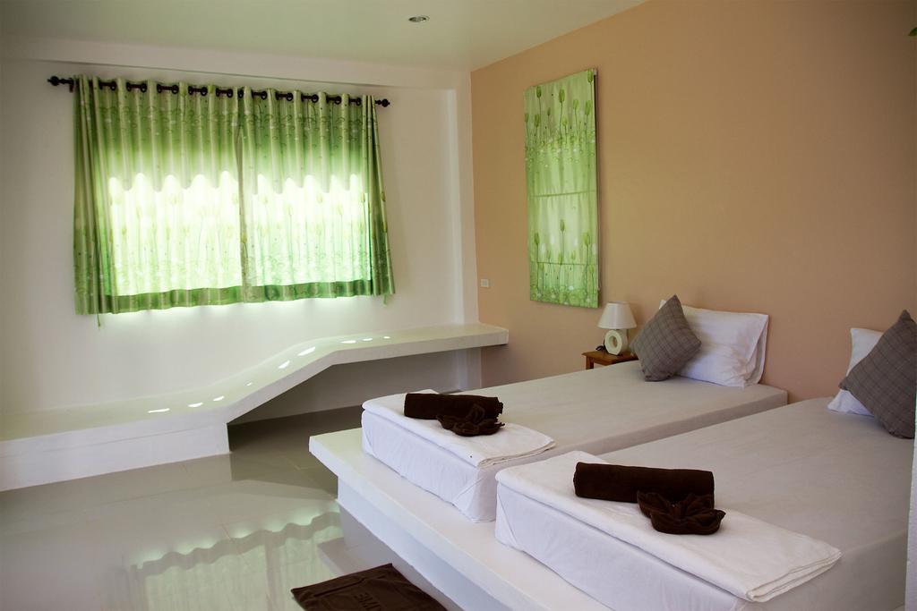 Keereelay Hotel Koh Lanta Bagian luar foto