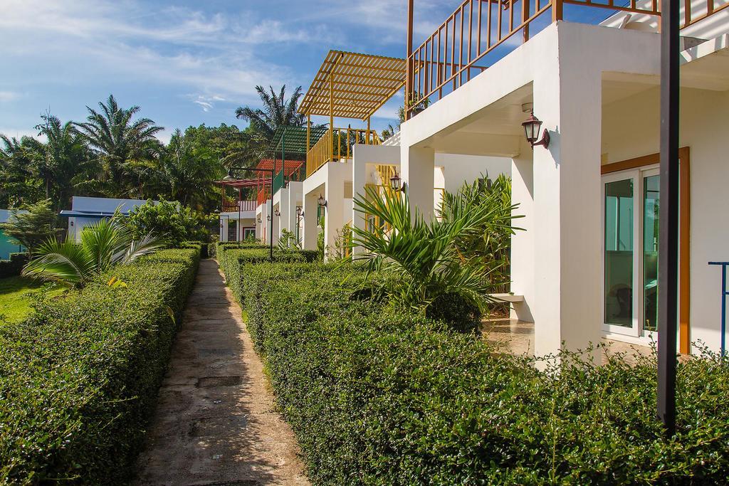 Keereelay Hotel Koh Lanta Bagian luar foto