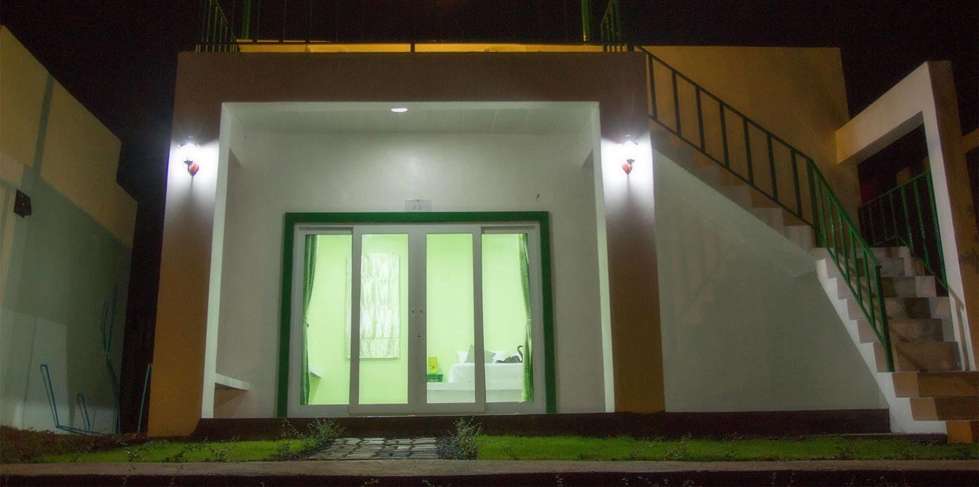 Keereelay Hotel Koh Lanta Bagian luar foto
