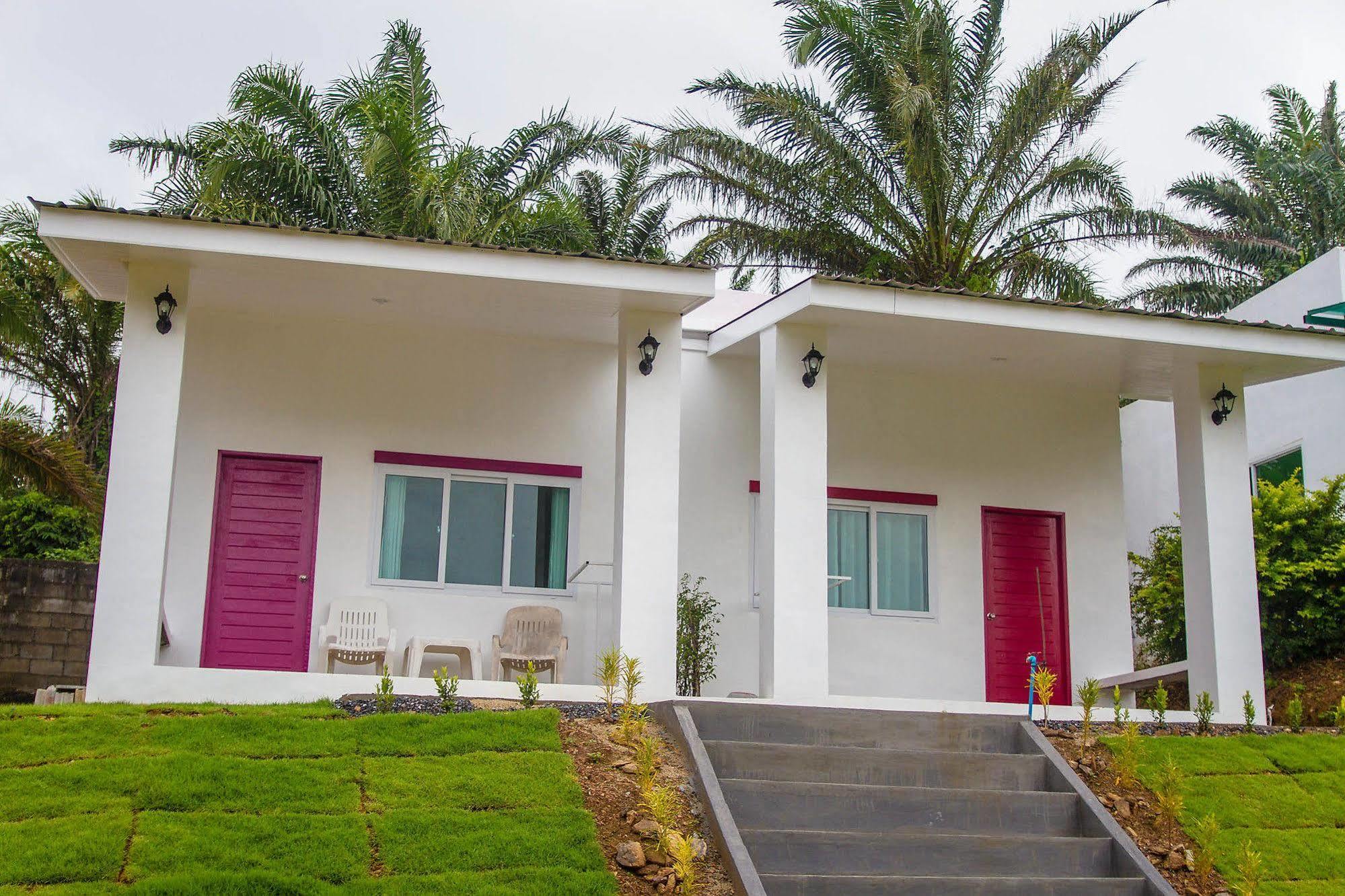 Keereelay Hotel Koh Lanta Bagian luar foto