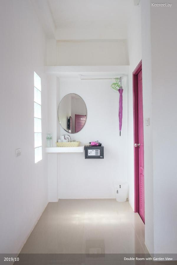 Keereelay Hotel Koh Lanta Bagian luar foto